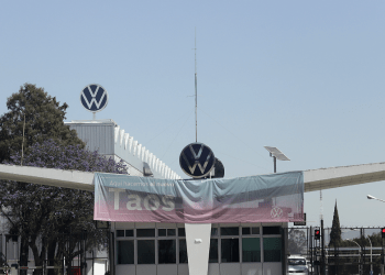 VW amplía paro técnico y no producirán Jetta dos días más