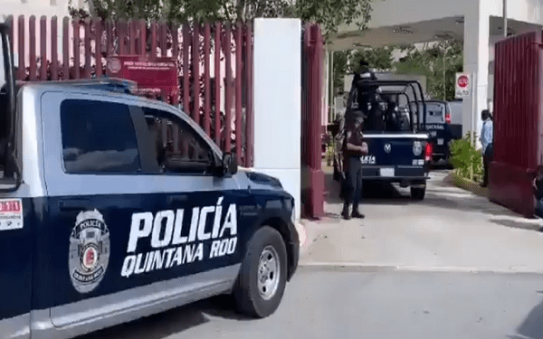Mario Marín es trasladado a oficinas del Poder Judicial de la Federación en Quintana Roo