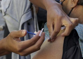 Vacunarán contra el Covid a internistas del Hospital General de Zacatlán