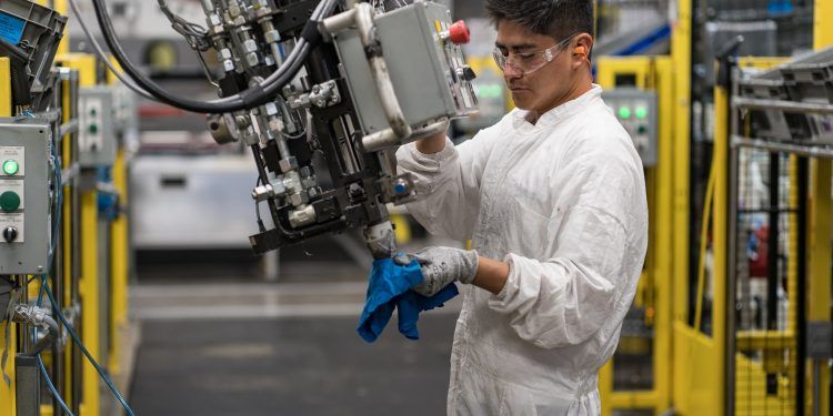 Puebla, segundo lugar en crecimiento de empleos en industrias manufactureras y maquiladoras 