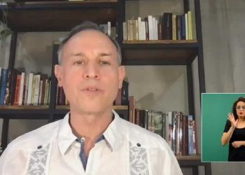 Hugo López-Gatell reaparece desde su casa; dio positivo por segunda vez