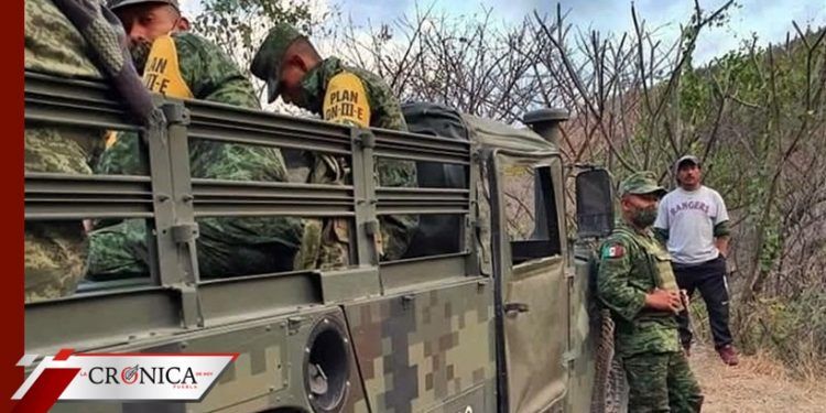 Investigan asesinato de guatemalteco en retén militar; esposa exige justicia