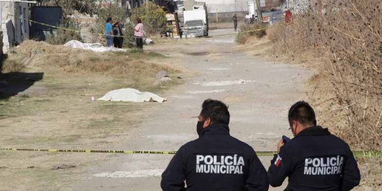 Cadáver de un hombre es localizado en San Cristóbal Tulcingo, Puebla