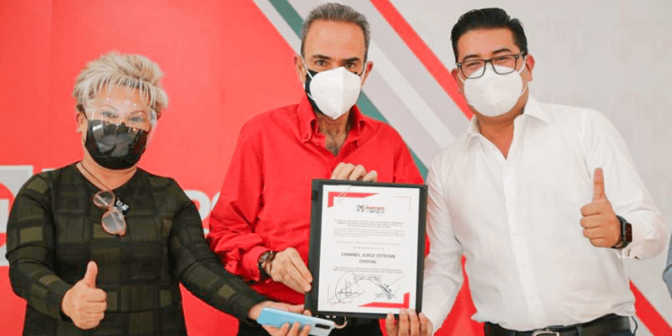 Presenta PRI a sus candidatos a diputados