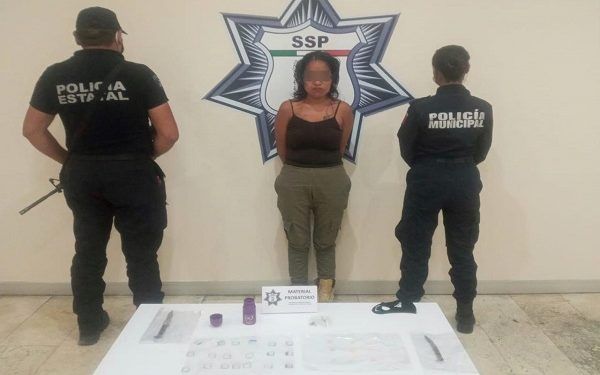 Vendedora de drogas es capturada en Atlixco
