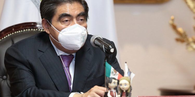 Anuncia gobernador limpia en Movilidad