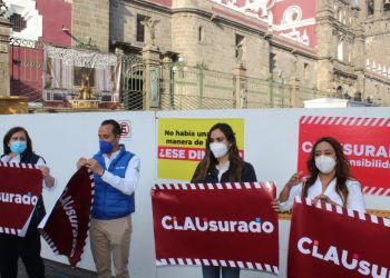 Candidatos de la coalición Va por México clausuran simbólicamente obras del zócalo de Puebla