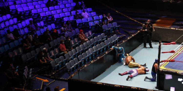 La Arena México recupera su fuerza gracias al regreso de los aficionados