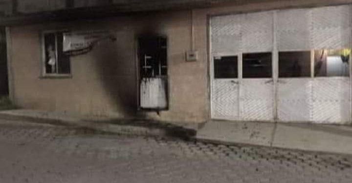 Atacan con explosivos instalaciones del IEE en El Seco