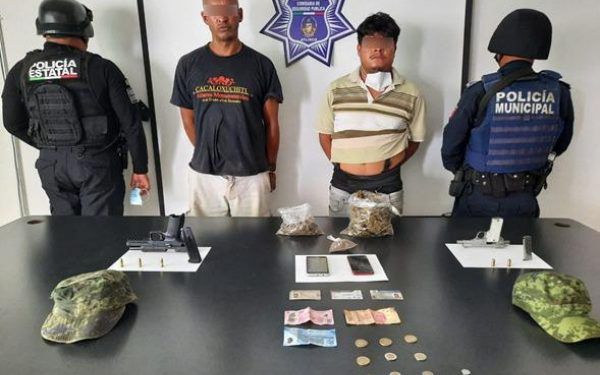 Detienen a dos hombres por portación ilegal de armas en Atlixco