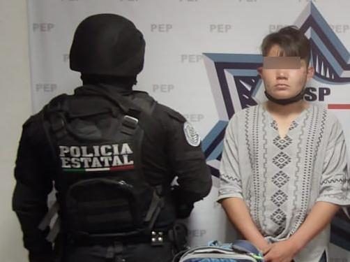 Sujetos con más de 130 dosis de drogas son asegurados en Coronango