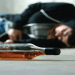 Aumenta consumo de alcohol y drogas por confinamiento