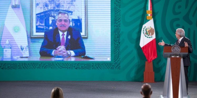 México y Argentina fortalecen apoyo para producir vacuna contra COVID-19