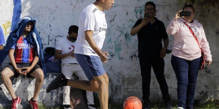 Eduardo Rivera Pérez apuesta a la promoción del deporte en Puebla