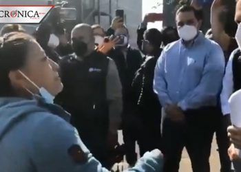 Mujer pide apoyo para hallar a su hijo desaparecido durante accidente en Línea 12
