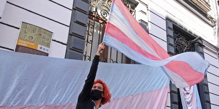 CNDH presenta acción de inconstitucionalidad contra la Ley Agnes