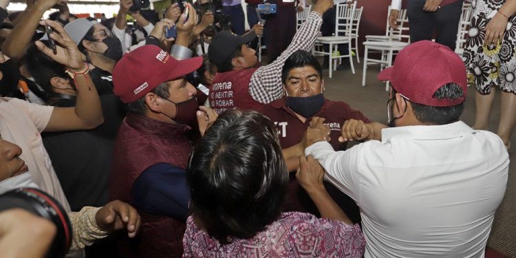 Lamenta Barbosa enfrentamientos durante acto político de Morena