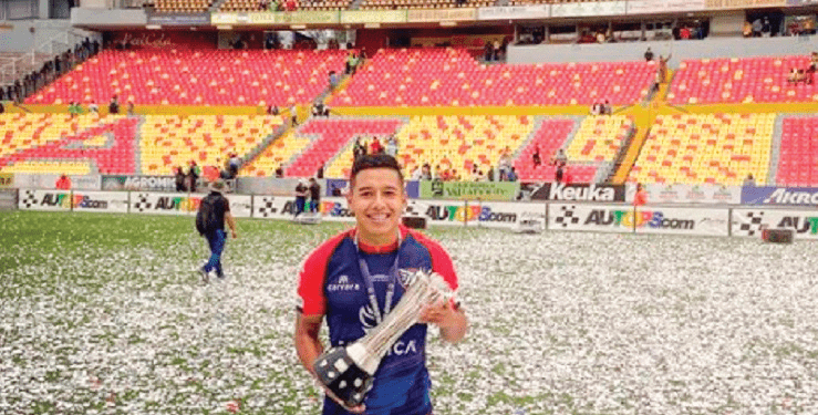 Ángel Tecpanécatl, poblano campeón con el Tepatitlán