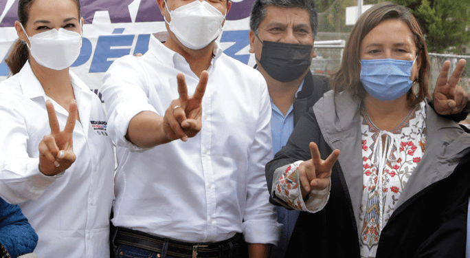 Le da Gálvez su respaldo a Lalo Rivera