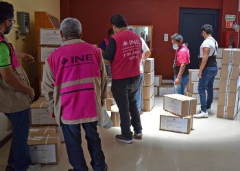 Recibe INE Puebla 24 quejas por actos anticipados de campaña 