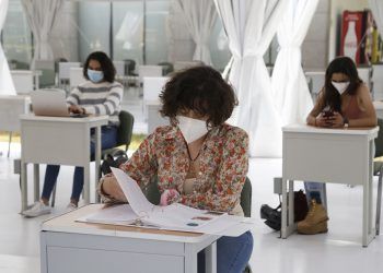 Universidades de Puebla regresan a la actividad académica en laboratorios