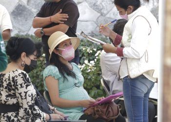 Anuncian vacunación de mujeres embarazadas en Texmelucan