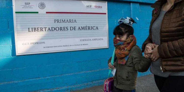 Por regreso a semáforo amarillo, se suspenden clases presenciales en CDMX