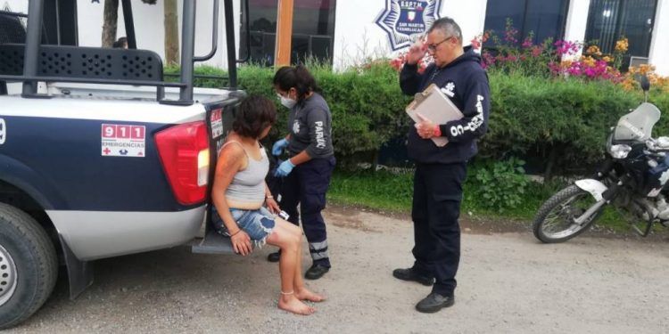 Joven intenta lanzarse de un puente de San Martín Texmelucan