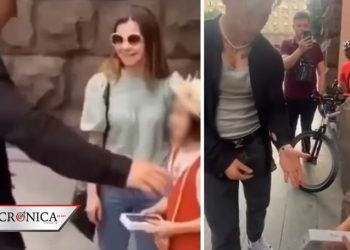 TikToker regala iPhone a niña; se lo quita cuando termina de grabar (VIDEO)