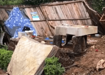 Alud quita patrimonio a familia en Xicotepec