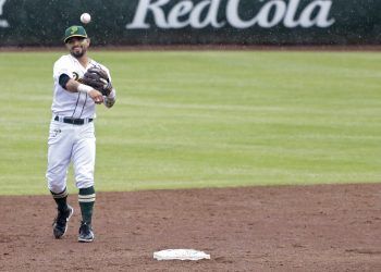 Pericos cae de visitante en el primer juego de la serie ante Mariachis