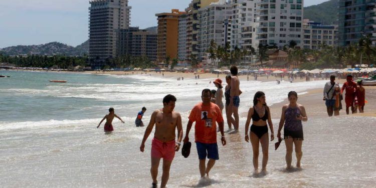 Cofepris: 99.5% de las playas de México, aptas para uso recreativo
