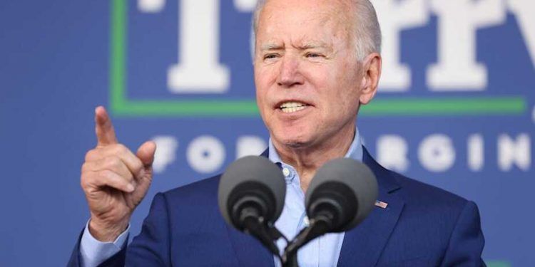 El Gobierno de Biden termina contratos para construcción del muro fronterizo