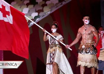 Pita Taufatofua: el abanderado que robó miradas en inauguración de Tokio 2020
