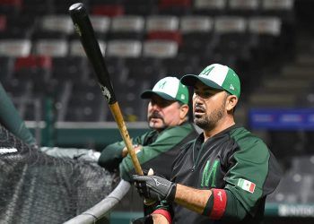Selección olímpica de béisbol de México sufre dos casos de la covid-19