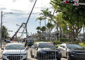 Suben a 46 los muertos en el derrumbe de Miami tras acelerarse la búsqueda