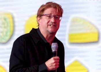 Andrés Roemer suma 4 órdenes de aprehensión; niegan descongelar sus cuentas