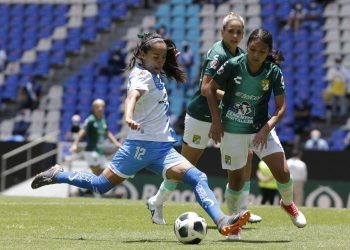 Puebla Femenil debuta con victoria 3-1 ante León