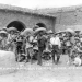 IN MEMORIAM – REVOLUCIONARIOS MIRANDO FIJO