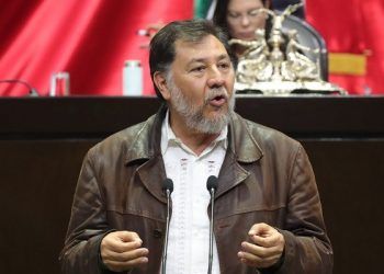 Gerardo Fernández Noroña anuncia que dio positivo a COVID-19