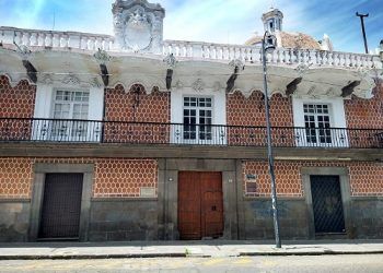 Se muda la SEP federal a El Parián
