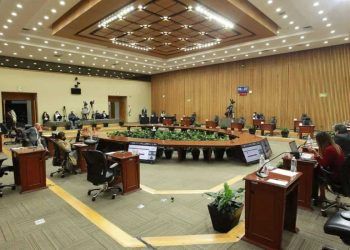 INE prevé gastar 5 mil 743 mdp en revocación de mandato y consulta popular
