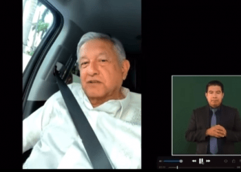 CNTE bloquea a AMLO y evitan su llegada a conferencia matutina en Chiapas