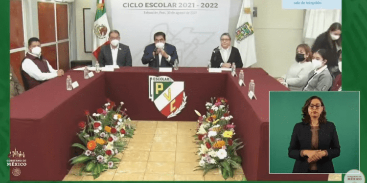 Miguel Barbosa pone en marcha el ciclo escolar 2021-2022 desde Tehuacán
