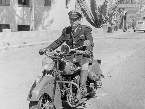 IN MEMORIAM – BAJANDO DE LOS FUERTES