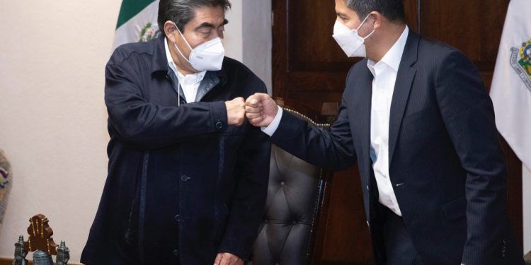 Miguel Barbosa y Eduardo Rivera se reúnen nuevamente en Casa Aguayo
