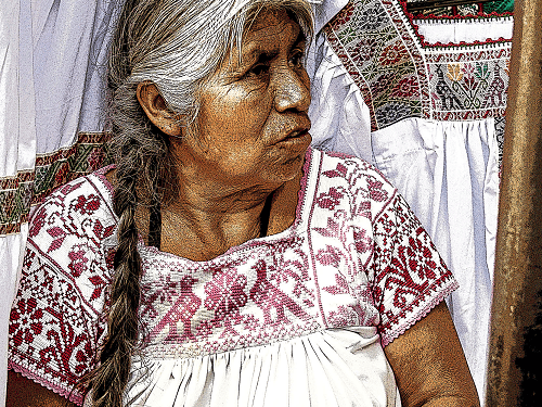 Mujeres indígenas, custodias de las culturas