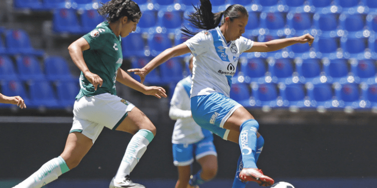Viaje afectó juego de Puebla Femenil