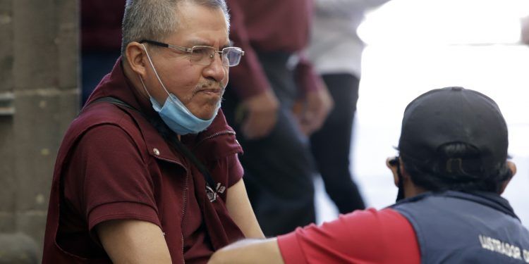 Se expande el coronavirus a 98 municipios
