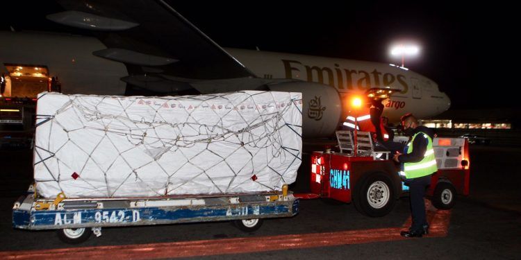 México recibe 150 mil vacunas Sputnik V contra COVID-19